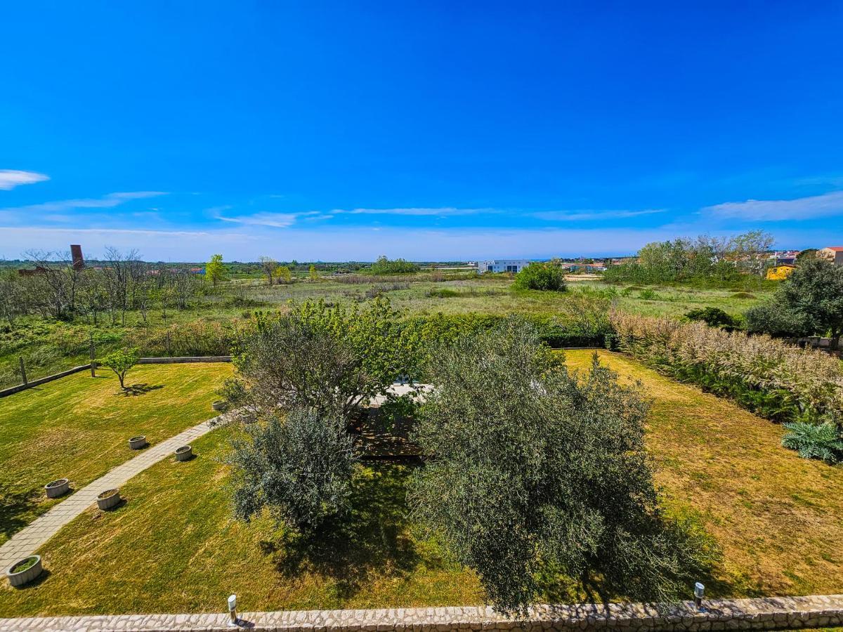 Aenona Sea View Apartments Nin Buitenkant foto