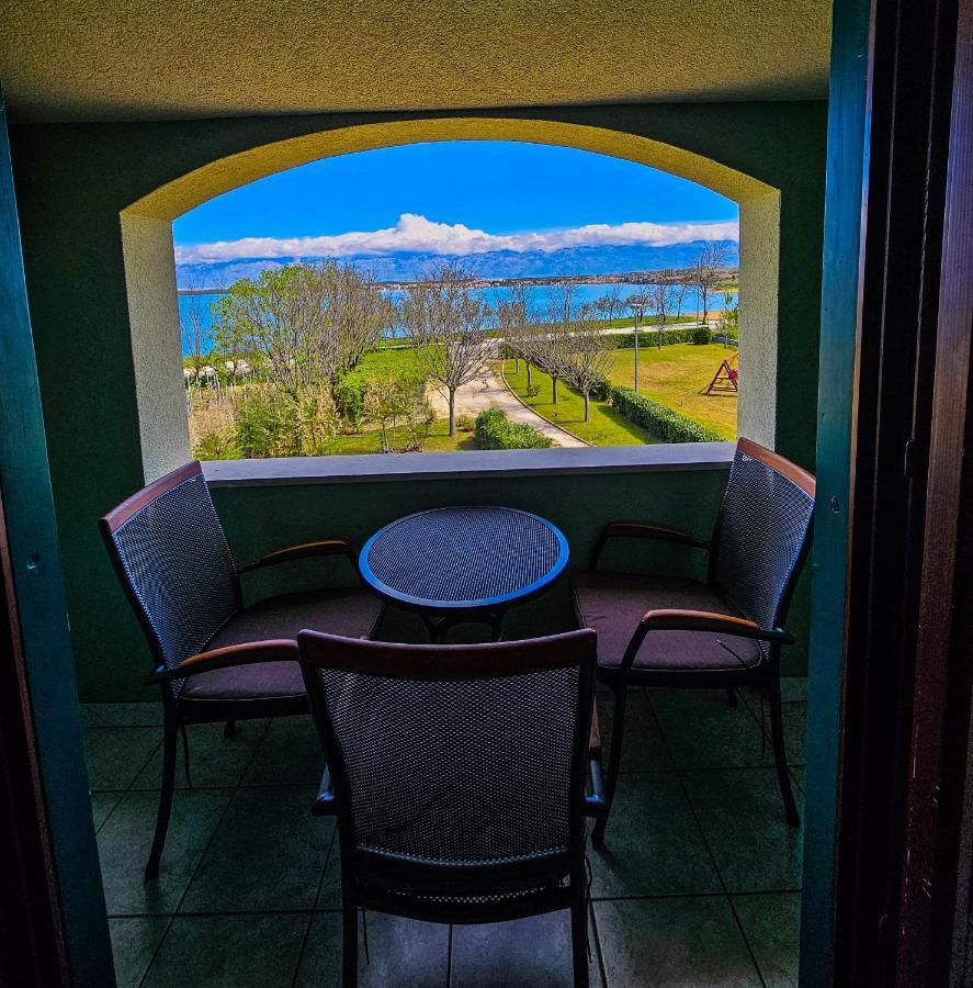 Aenona Sea View Apartments Nin Buitenkant foto